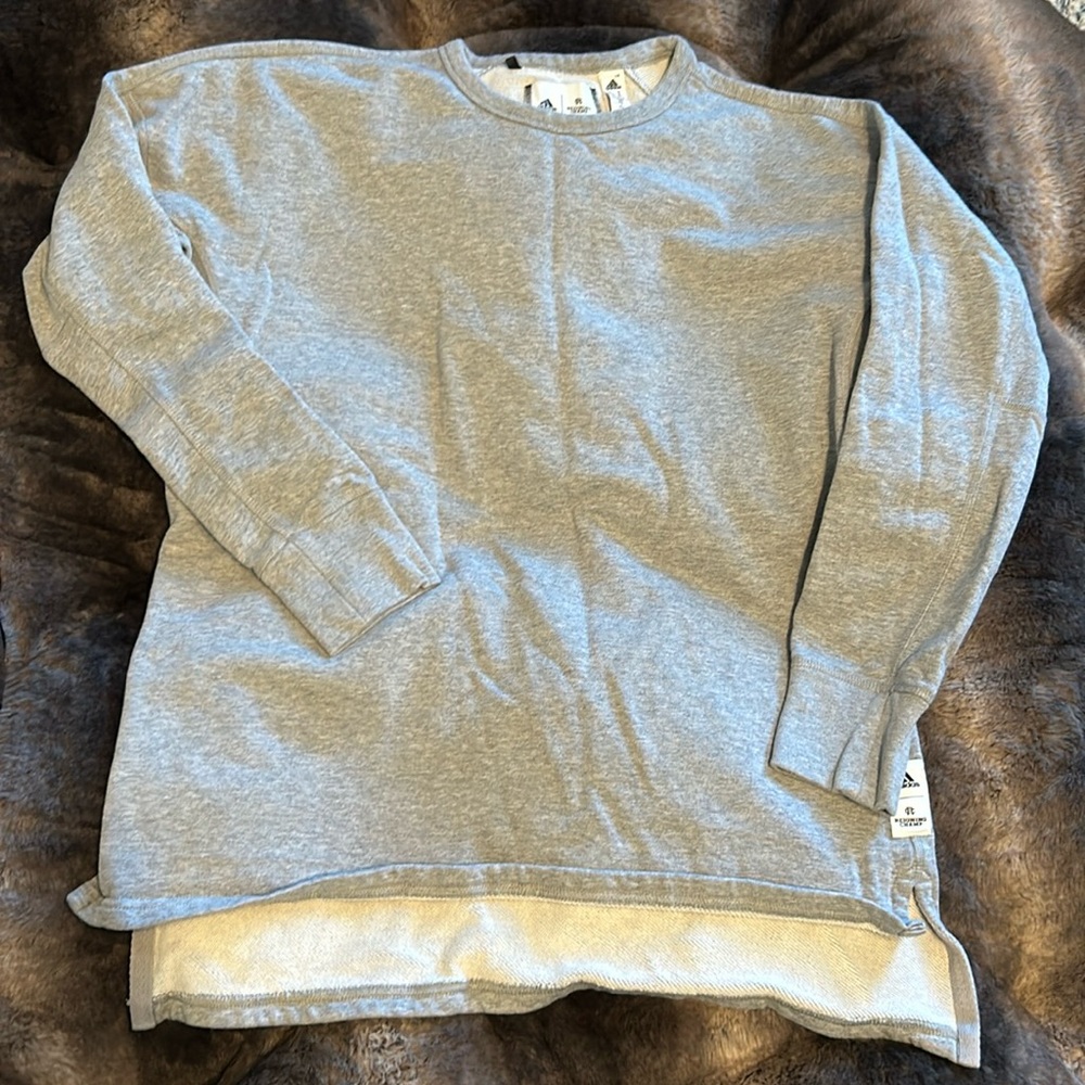 Adidas Reigning Champs pullover